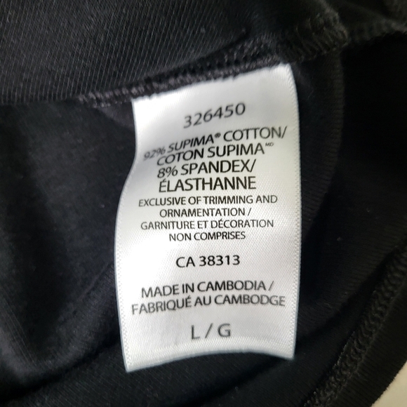 Ellen Tracy Black Supima Cotton T-Shirt. Size Large - Picture 4 of 5